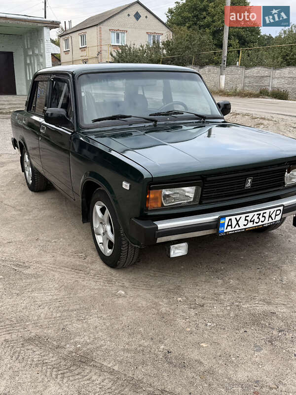 Седан ВАЗ / Lada 2105 1999 в Богодухове фото 5 Седан ВАЗ / Lada 2105 1999 в Богодухове