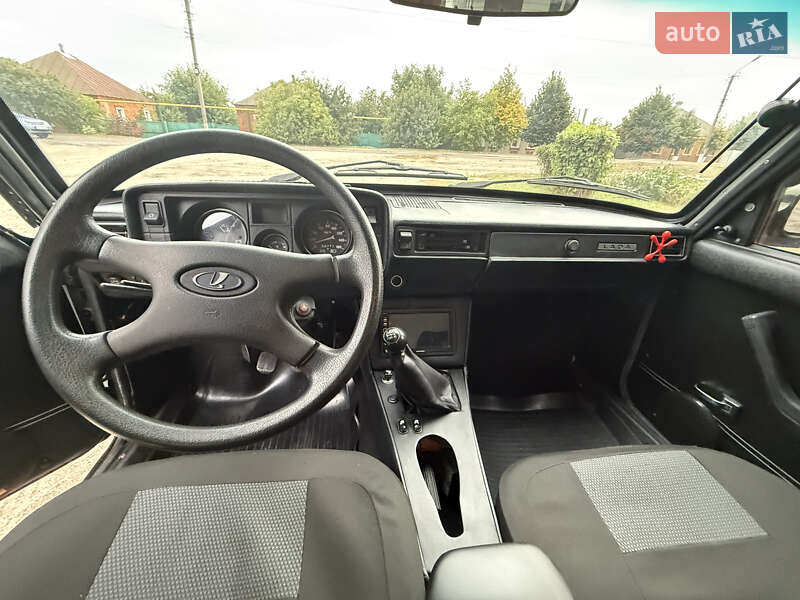 Седан ВАЗ / Lada 2105 1999 в Богодухове фото 8 Седан ВАЗ / Lada 2105 1999 в Богодухове