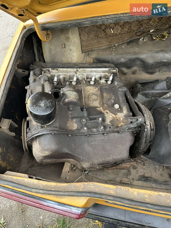 Седан ВАЗ / Lada 2105 1985 в Софіївці