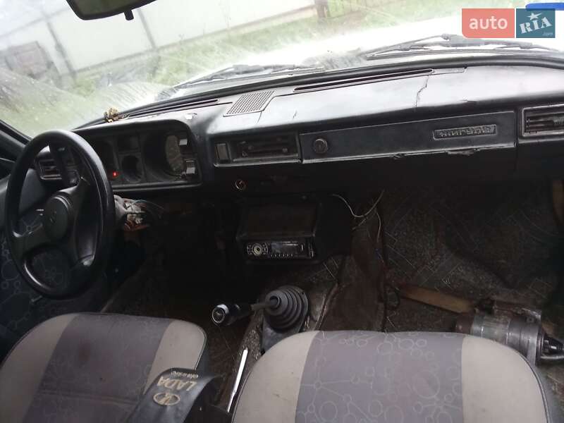 Седан ВАЗ / Lada 2105 1984 в Тульчине фото 19 Седан ВАЗ / Lada 2105 1984 в Тульчине