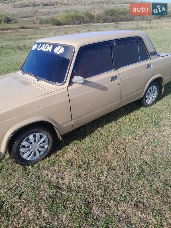 Седан ВАЗ / Lada 2105 1984 в Любашівці фото 7 Седан ВАЗ / Lada 2105 1984 в Любашівці