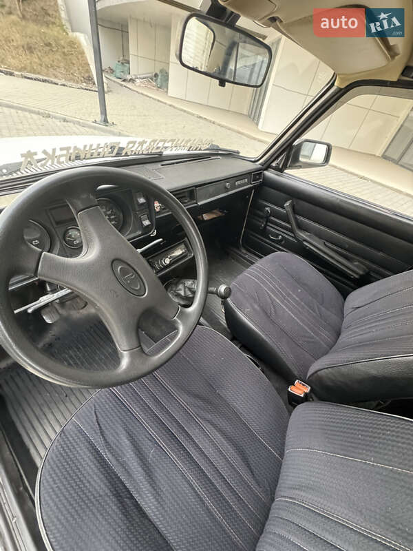 Седан ВАЗ / Lada 2105 1999 в Одесі фото 8 Седан ВАЗ / Lada 2105 1999 в Одесі