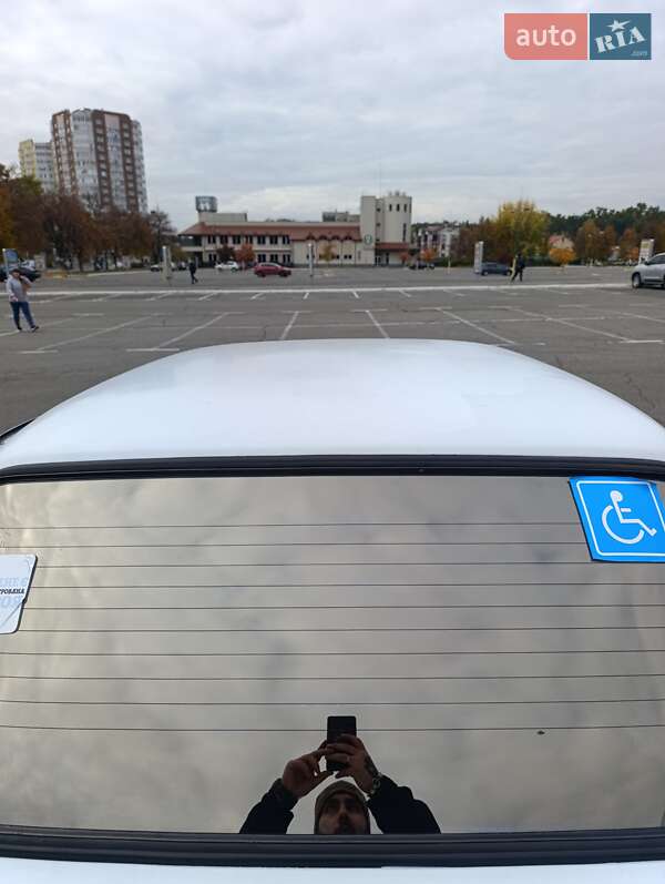 Седан ВАЗ / Lada 2105 1995 в Броварах