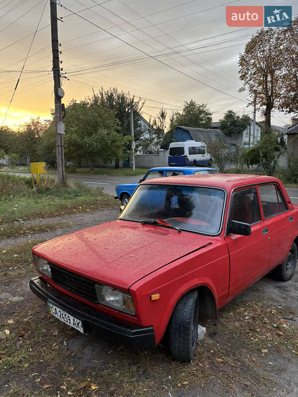 Седан ВАЗ / Lada 2105 1982 в Черкасах