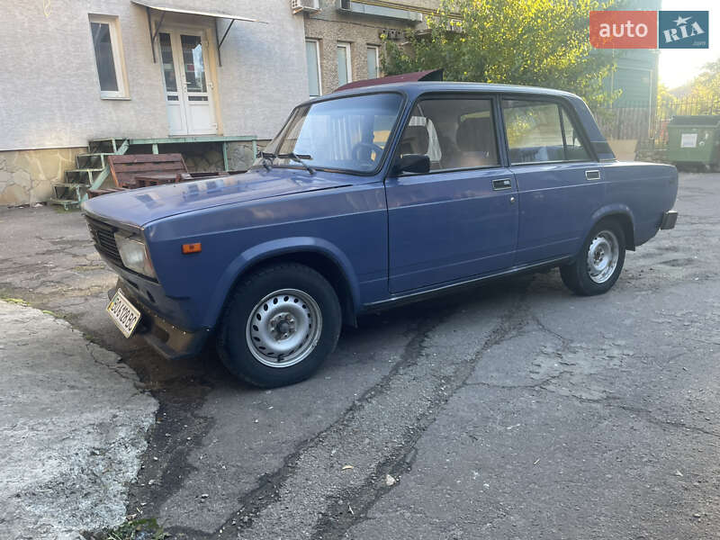 Седан ВАЗ / Lada 2105 2003 в Тернополі