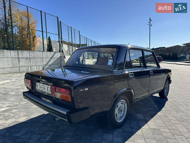 Седан ВАЗ / Lada 2105 1986 в Львове фото 15 Седан ВАЗ / Lada 2105 1986 в Львове