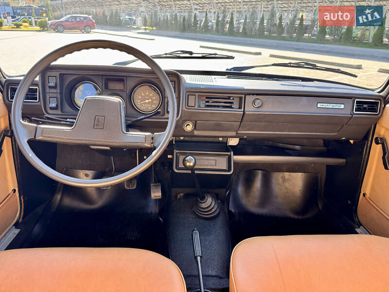 Седан ВАЗ / Lada 2105 1986 в Львове фото 37 Седан ВАЗ / Lada 2105 1986 в Львове