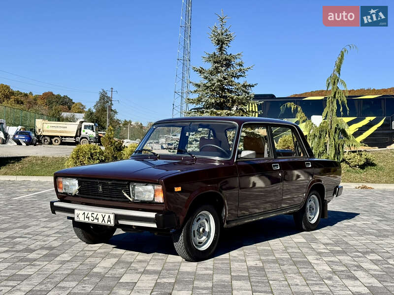 Седан ВАЗ / Lada 2105 1986 в Львове фото 128 Седан ВАЗ / Lada 2105 1986 в Львове