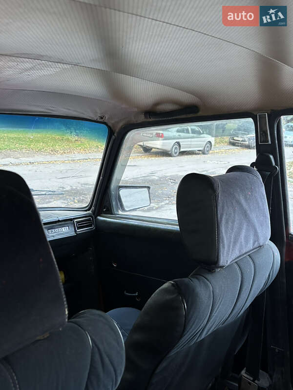 Седан ВАЗ / Lada 2105 1982 в Черкассах фото 9 Седан ВАЗ / Lada 2105 1982 в Черкассах