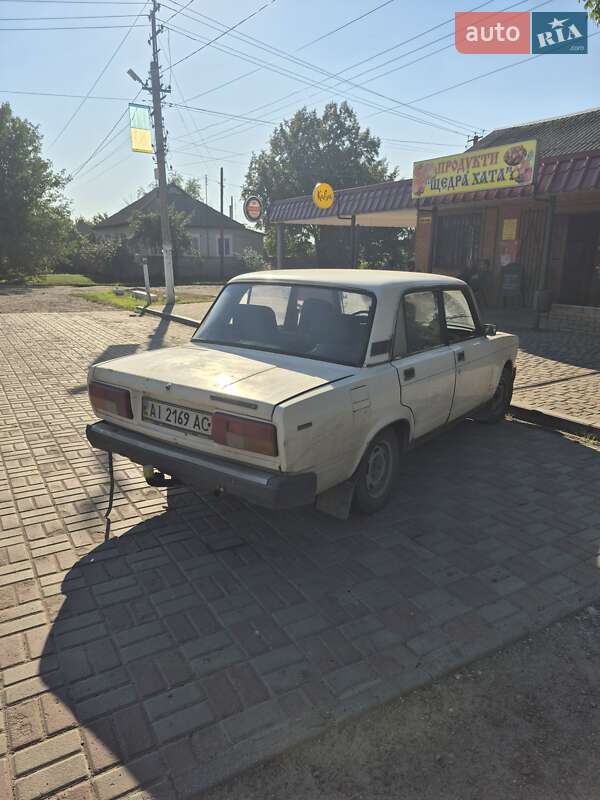 Седан ВАЗ / Lada 2105 1991 в Балаклії фото 7 Седан ВАЗ / Lada 2105 1991 в Балаклії