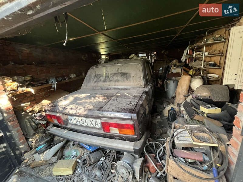 Седан ВАЗ / Lada 2105 1986 в Львові фото 155 Седан ВАЗ / Lada 2105 1986 в Львові