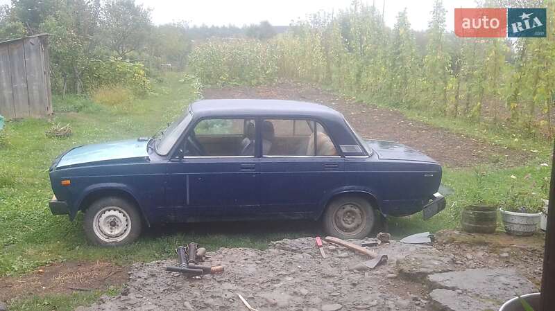 Седан ВАЗ / Lada 2105 1986 в Тячеве фото 8 Седан ВАЗ / Lada 2105 1986 в Тячеве