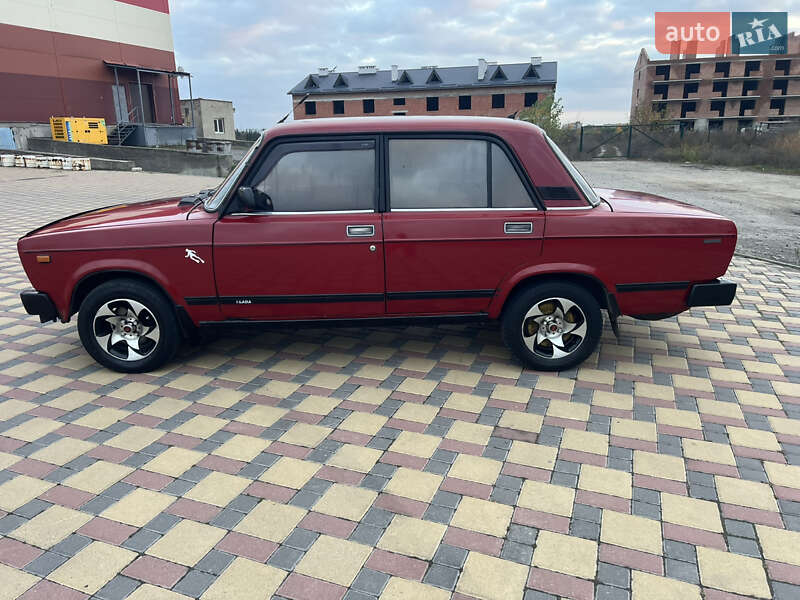 Седан ВАЗ / Lada 2105 1998 в Гайсину фото 5 Седан ВАЗ / Lada 2105 1998 в Гайсину