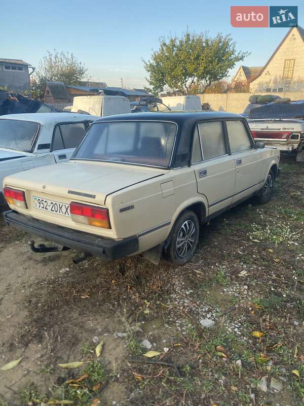 Седан ВАЗ / Lada 2105 1989 в Таращі фото 2 Седан ВАЗ / Lada 2105 1989 в Таращі
