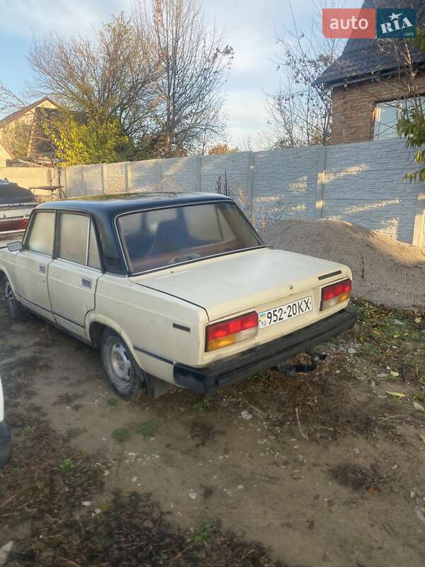 Седан ВАЗ / Lada 2105 1989 в Таращі фото 6 Седан ВАЗ / Lada 2105 1989 в Таращі