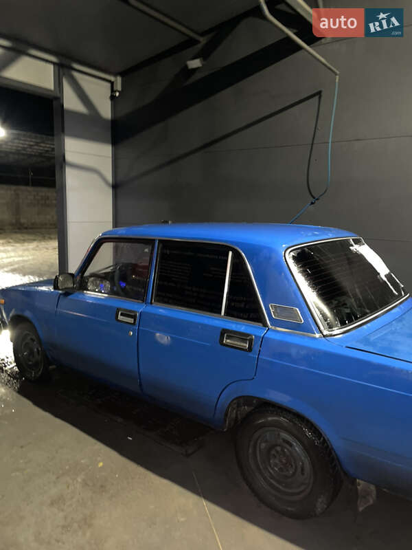 Седан ВАЗ / Lada 2105 1984 в Гадяче фото 2 Седан ВАЗ / Lada 2105 1984 в Гадяче