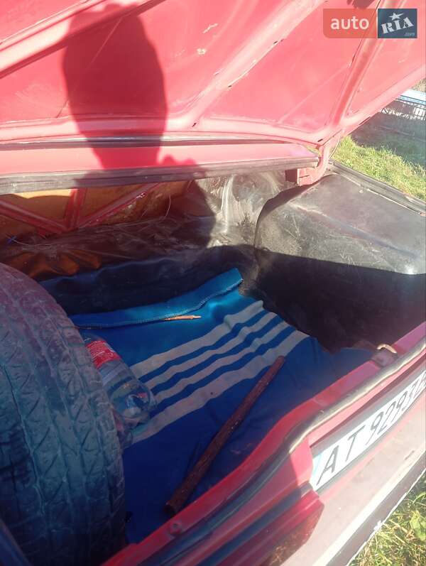 Седан ВАЗ / Lada 2105 1994 в Гусятині фото 16 Седан ВАЗ / Lada 2105 1994 в Гусятині
