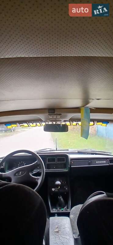 Седан ВАЗ / Lada 2105 1983 в Кролевці