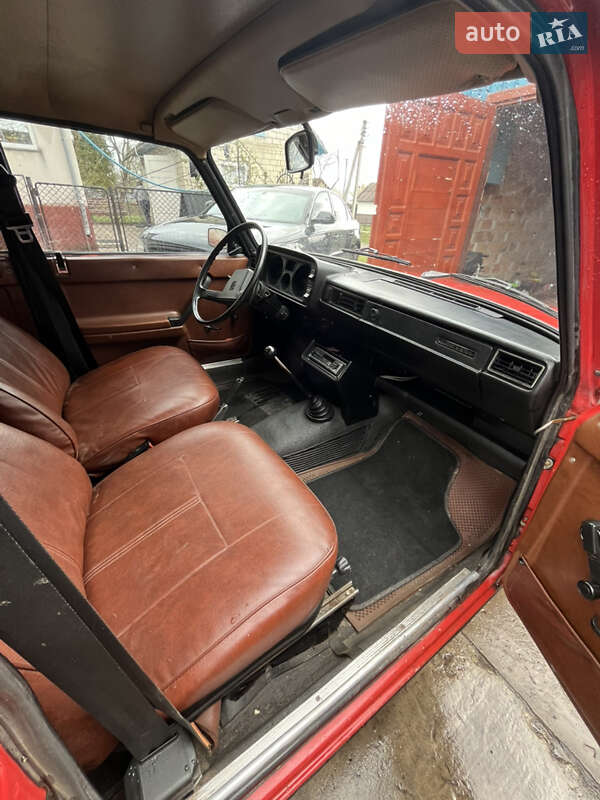 Седан ВАЗ / Lada 2105 1983 в Рівному фото 8 Седан ВАЗ / Lada 2105 1983 в Рівному
