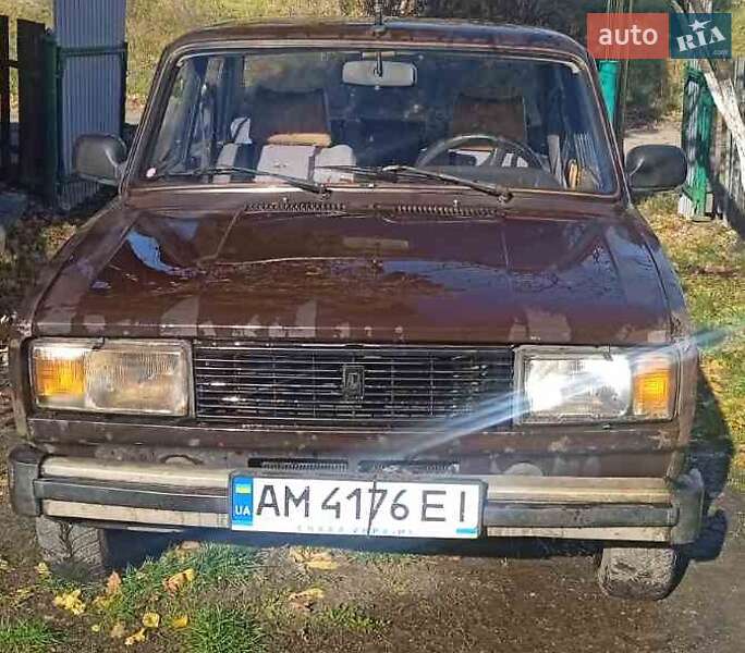 Седан ВАЗ / Lada 2105 1986 в Києві