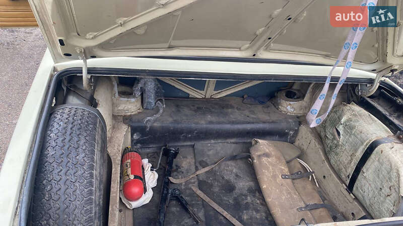 Седан ВАЗ / Lada 2105 1981 в Нововолынске фото 2 Седан ВАЗ / Lada 2105 1981 в Нововолынске