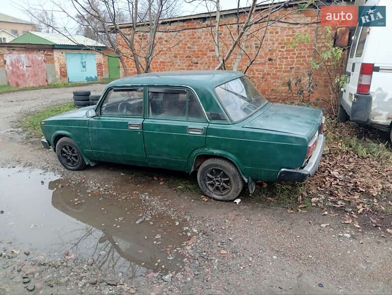 Седан ВАЗ / Lada 2105 1983 в Нежине фото 2 Седан ВАЗ / Lada 2105 1983 в Нежине