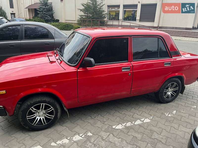 Седан ВАЗ / Lada 2105 1992 в Павлограде