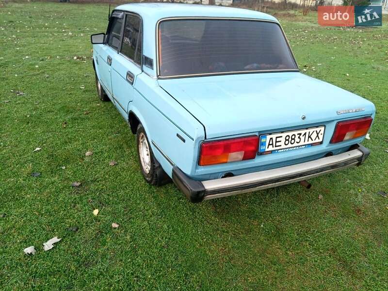 Седан ВАЗ / Lada 2105 1988 в Дніпрі