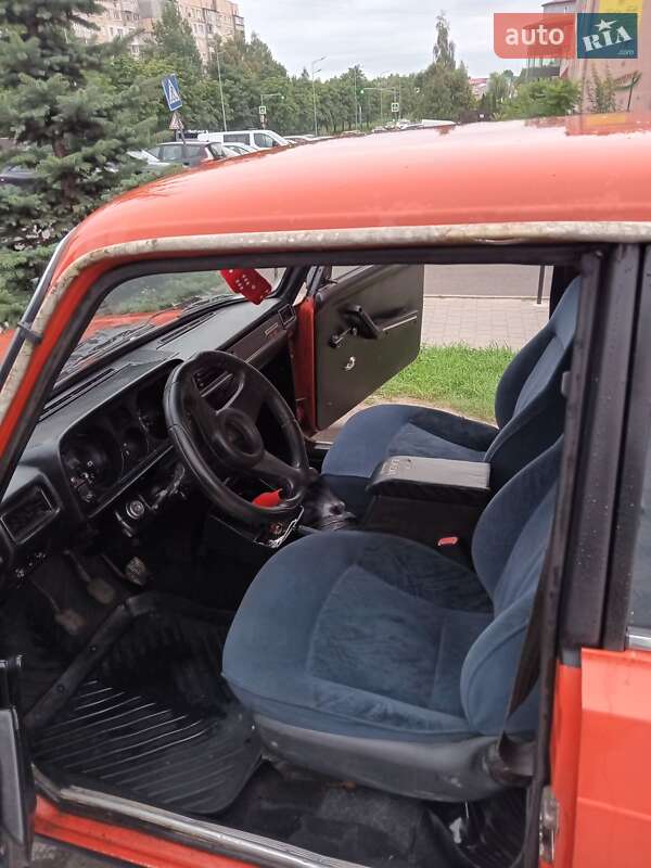 Седан ВАЗ / Lada 2105 1984 в Львові