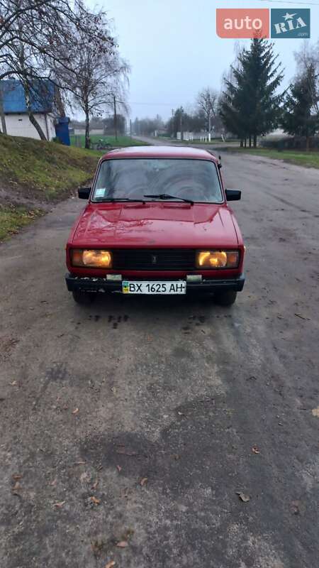 Седан ВАЗ / Lada 2105 1995 в Остроге