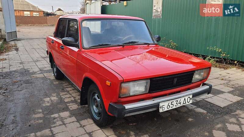 Седан ВАЗ / Lada 2105 1980 в Славянске