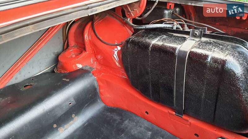 Седан ВАЗ / Lada 2105 1980 в Славянске