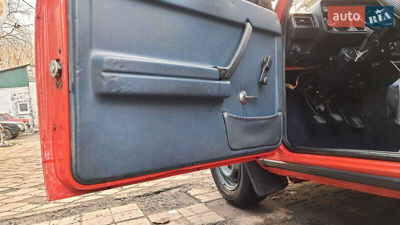 Седан ВАЗ / Lada 2105 1980 в Славянске