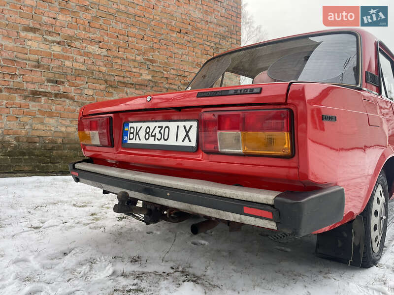 Седан ВАЗ / Lada 2105 1989 в Ровно фото 16 Седан ВАЗ / Lada 2105 1989 в Ровно