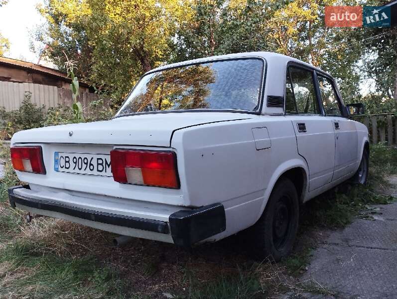 Седан ВАЗ / Lada 2105 1990 в Чернигове фото 4 Седан ВАЗ / Lada 2105 1990 в Чернигове
