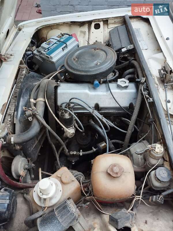 Седан ВАЗ / Lada 2105 1990 в Чернигове фото 6 Седан ВАЗ / Lada 2105 1990 в Чернигове
