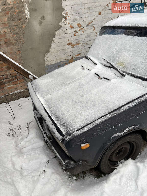 Седан ВАЗ / Lada 2105 1987 в Харькове