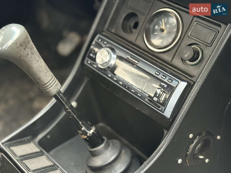 Седан ВАЗ / Lada 2105 1996 в Чернівцях фото 19 Седан ВАЗ / Lada 2105 1996 в Чернівцях