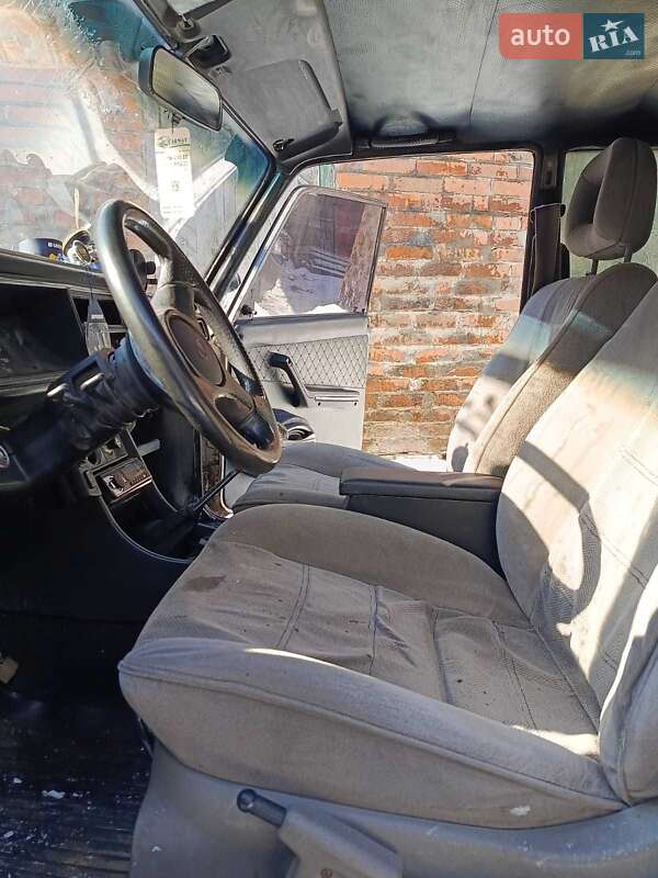 Седан ВАЗ / Lada 2105 1983 в Мерефа фото 10 Седан ВАЗ / Lada 2105 1983 в Мерефа