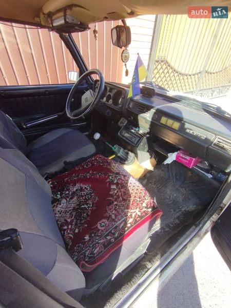 Седан ВАЗ / Lada 2105 1986 в Коростышеве