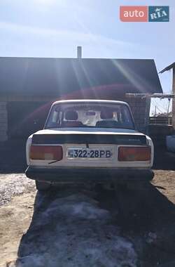 Седан ВАЗ 2105 1990 в Рівному