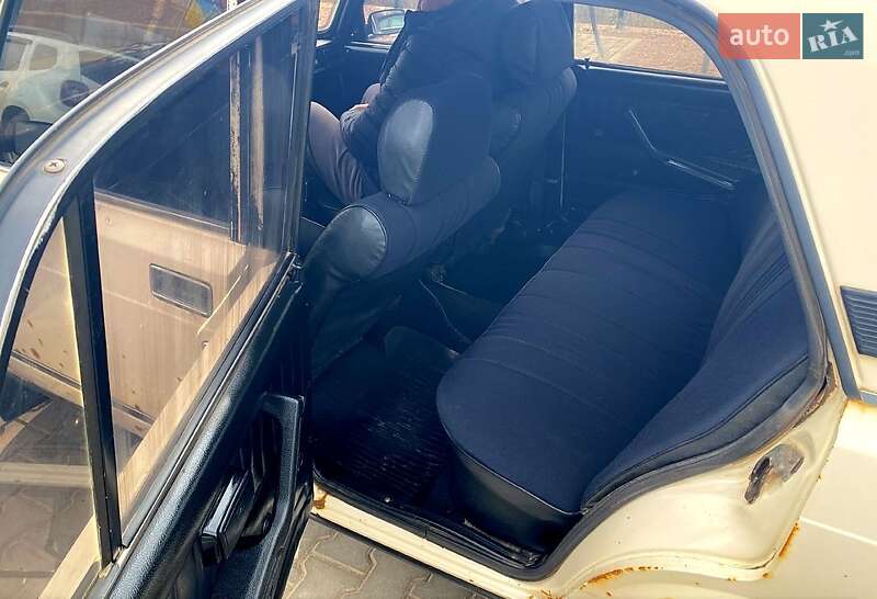 Седан ВАЗ / Lada 2105 1992 в Кривом Роге