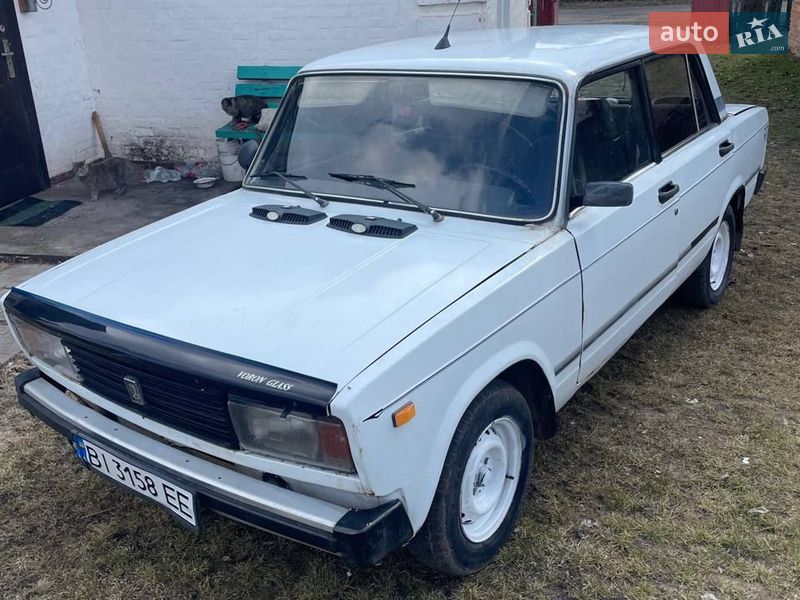 Седан ВАЗ / Lada 2105 1982 в Хороле фото Седан ВАЗ / Lada 2105 1982 в Хороле