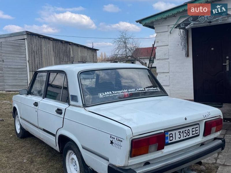 Седан ВАЗ / Lada 2105 1982 в Хороле фото 2 Седан ВАЗ / Lada 2105 1982 в Хороле