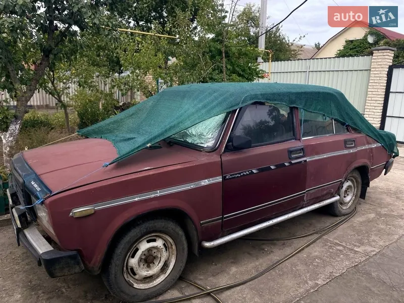 ВАЗ / Lada 2105 1984 VIN XTA210510E0607986 фото оголошення 2 з 28