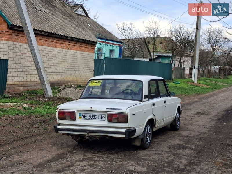 Седан ВАЗ / Lada 2105 1989 в Губинихи