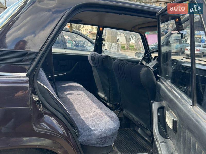 Седан ВАЗ / Lada 2105 1992 в Славянске