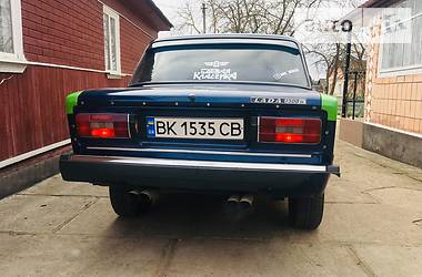 Седан ВАЗ / Lada 2106 1976 в Ровно