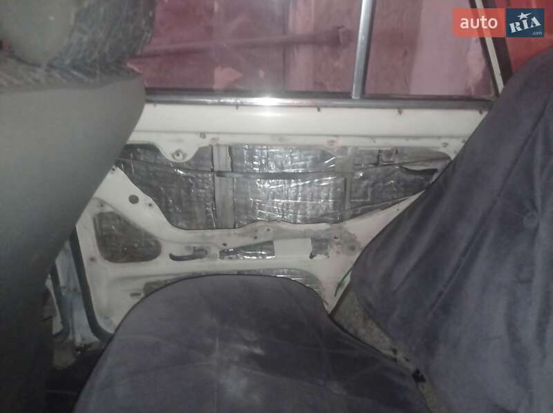 Седан ВАЗ / Lada 2106 1993 в Одессе