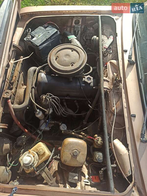 Седан ВАЗ / Lada 2106 1990 в Брусилове